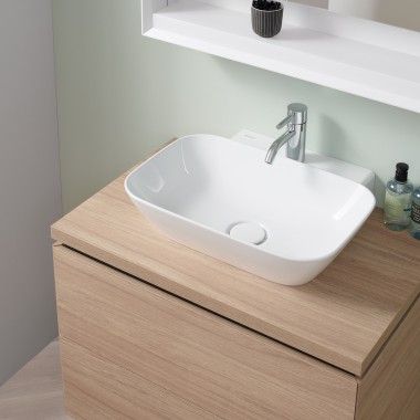 Geberit ONE washbasin cabinet in oak