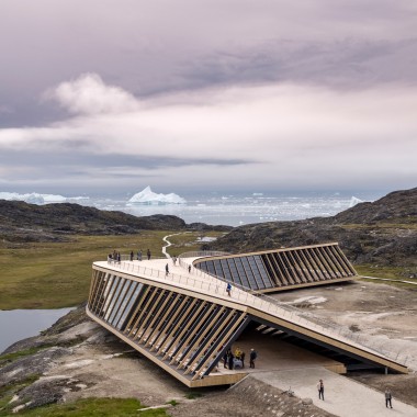 La forme arrondie du bâtiment a constitué un défi en matière de technologie sanitaire (© Adam Mørk)