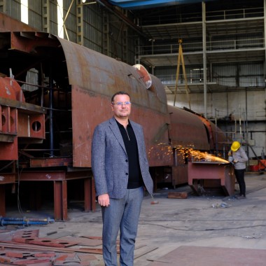 Le directeur général Onun Tekir dans l’un des ateliers du chantier naval ADA Yachting à Bodrum. Un yacht de 50 mètres y est en construction pour un client italien.